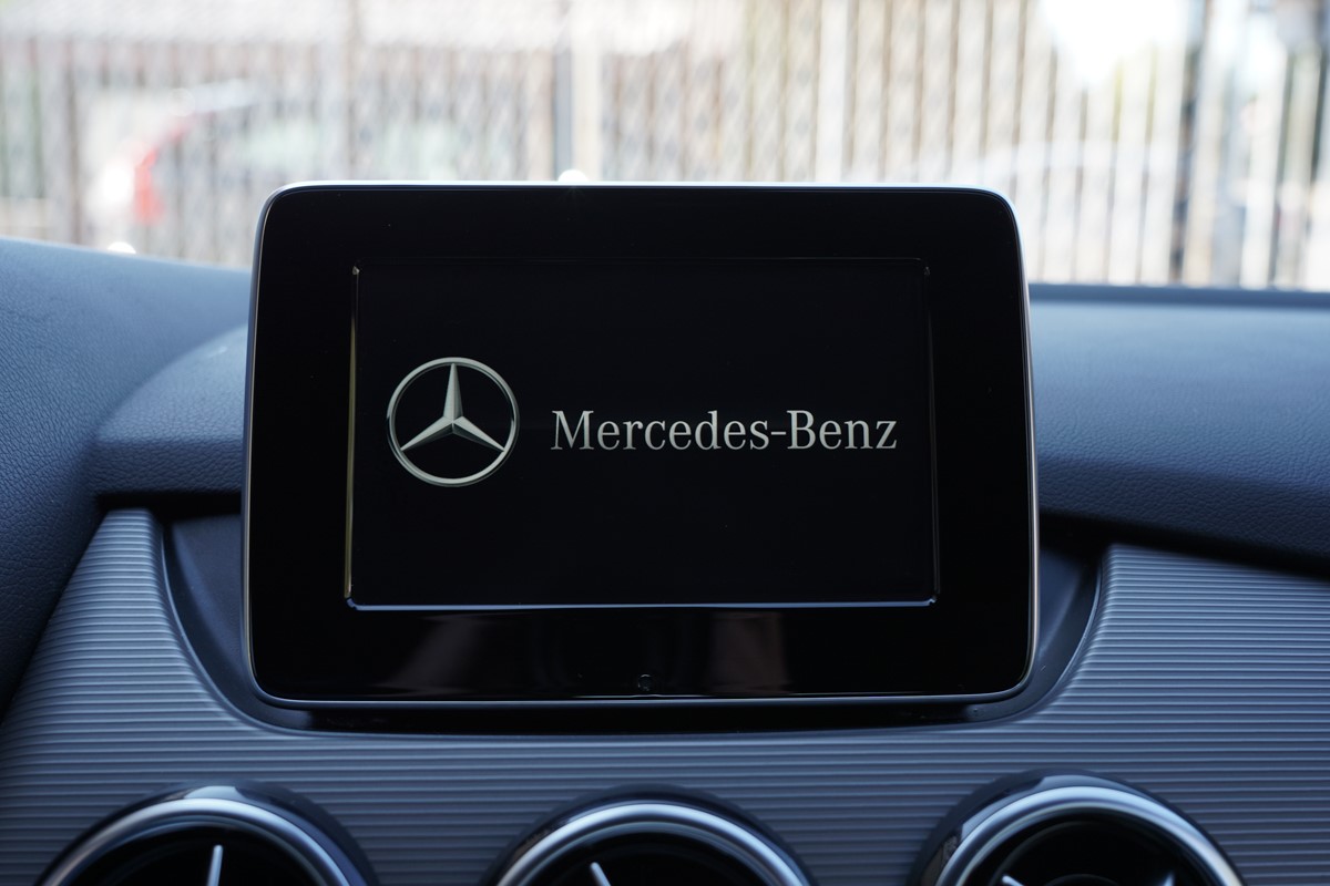 Mercedes-Benz B-Class B 180 D 