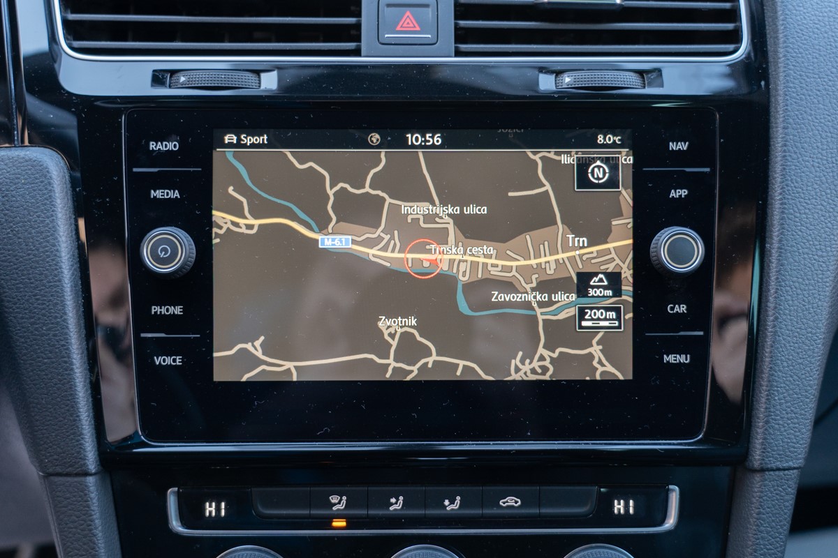 Volkswagen Golf 2,0 TDI DSG GTD