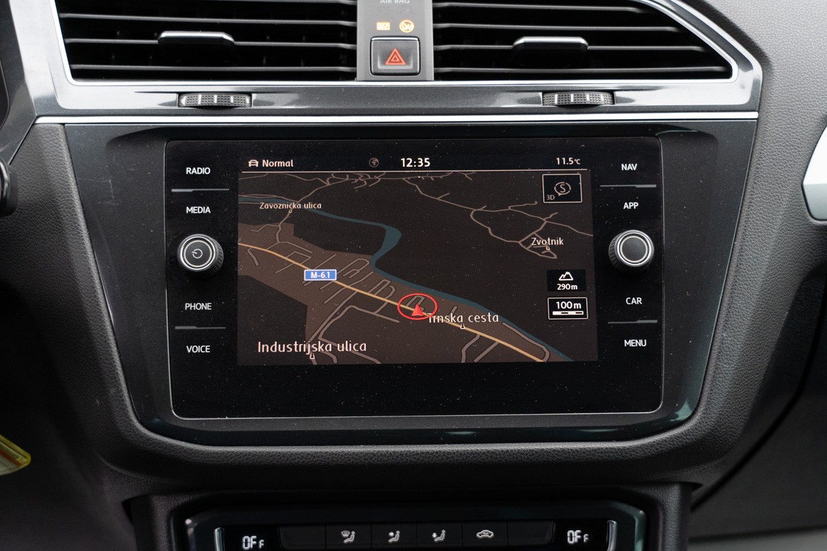 Volkswagen Tiguan
 2,0 TDI 4MOTION