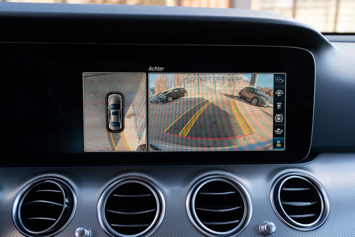 Mercedes-Benz E-Class
 200 D Business Solution