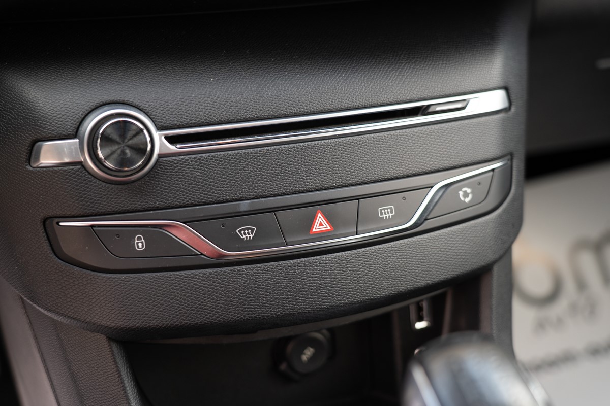 Peugeot 308 1,6 B-HDI