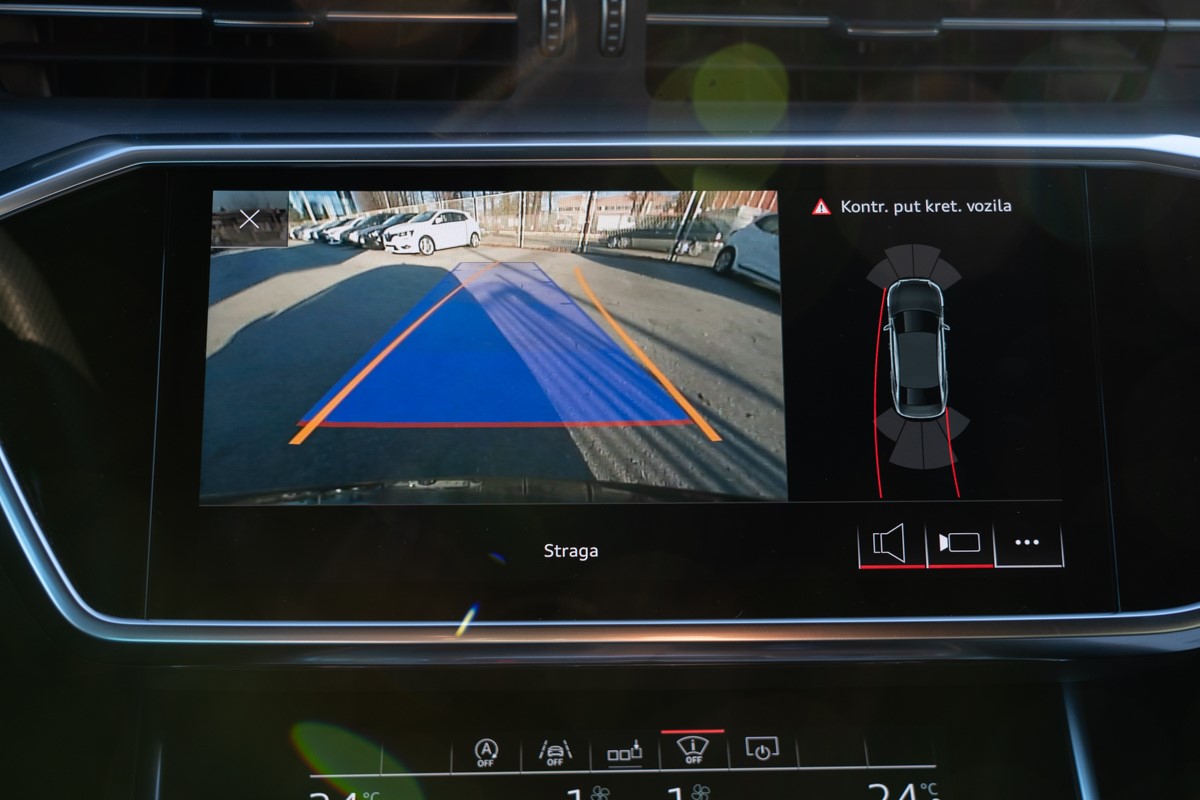 Audi A6
 50 TDi Sport Quattro Tiptronic