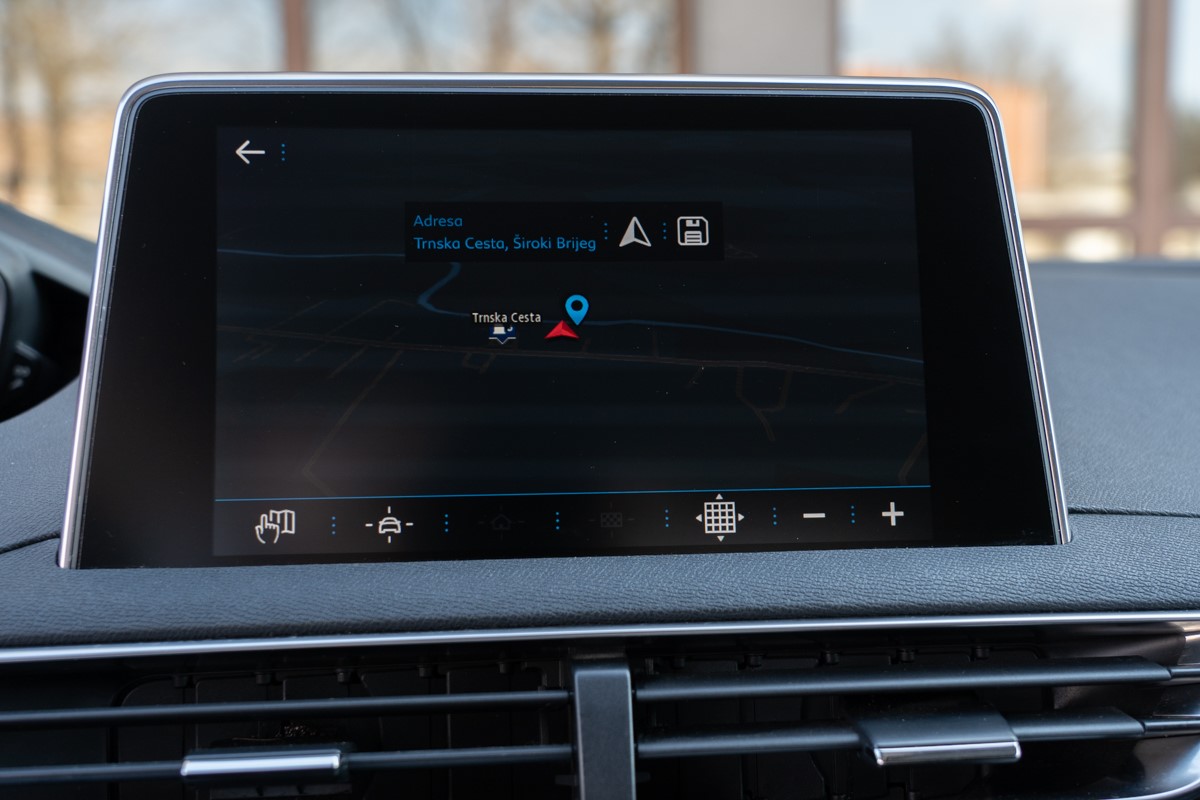 Peugeot 3008 1,6 BlueHDI