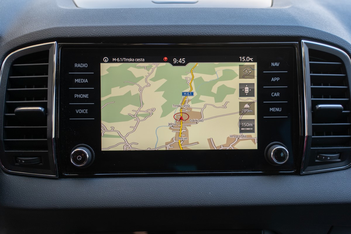 Škoda KAROQ 1.6 TDI DSG STYLE