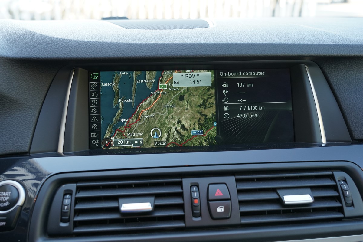 BMW
 5-Series 525 D XDRIVE