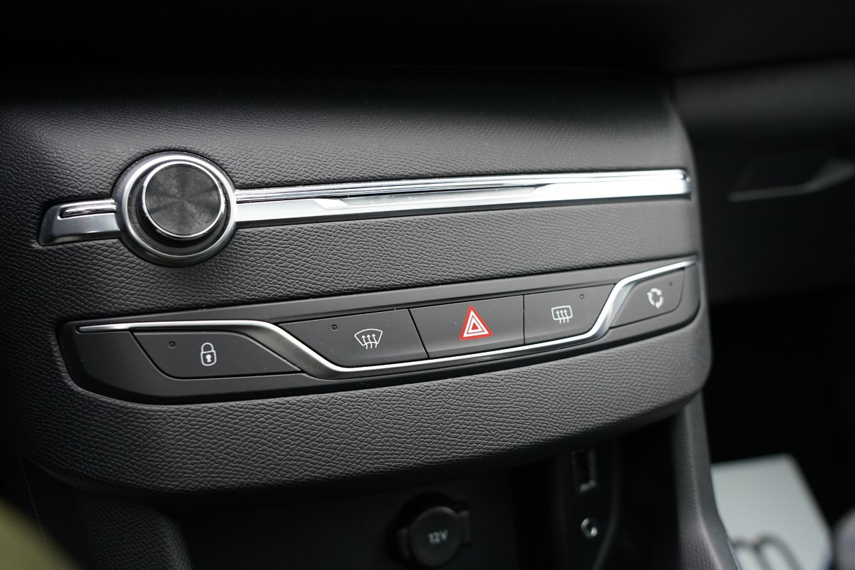Peugeot 308 1,6 BlueHDI