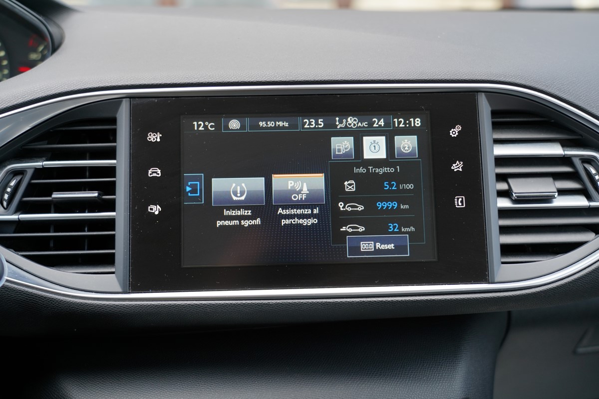 Peugeot 308 1,6 BlueHDI