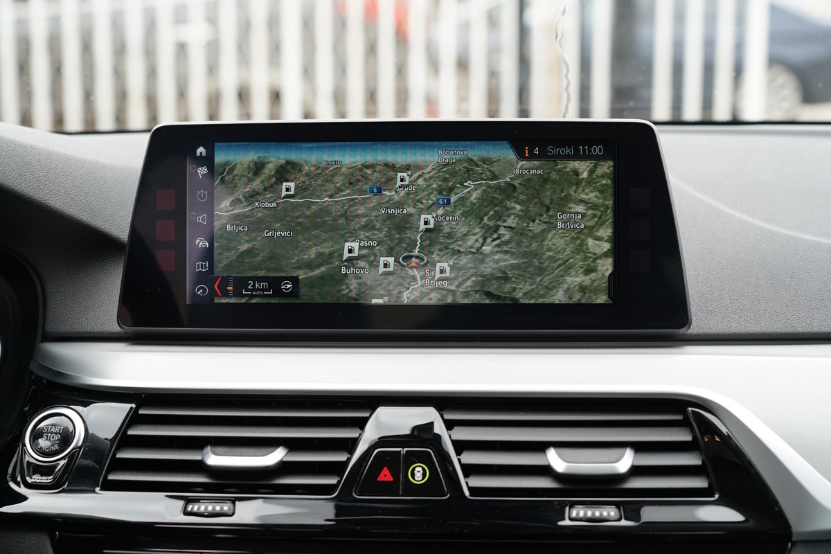 BMW
 5-Series 530D XDRIVE
