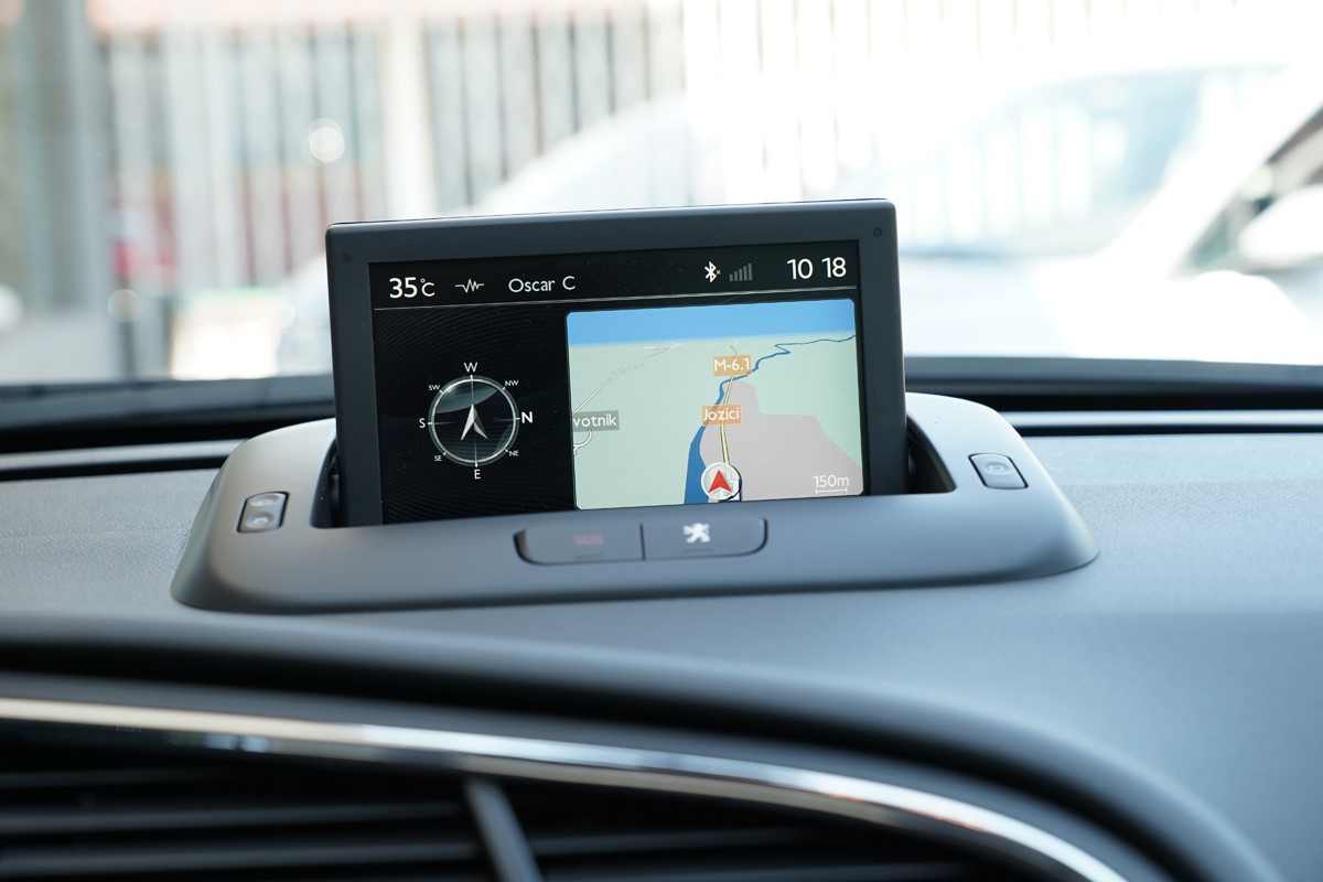 Peugeot 3008 1,6 BlueHDI
