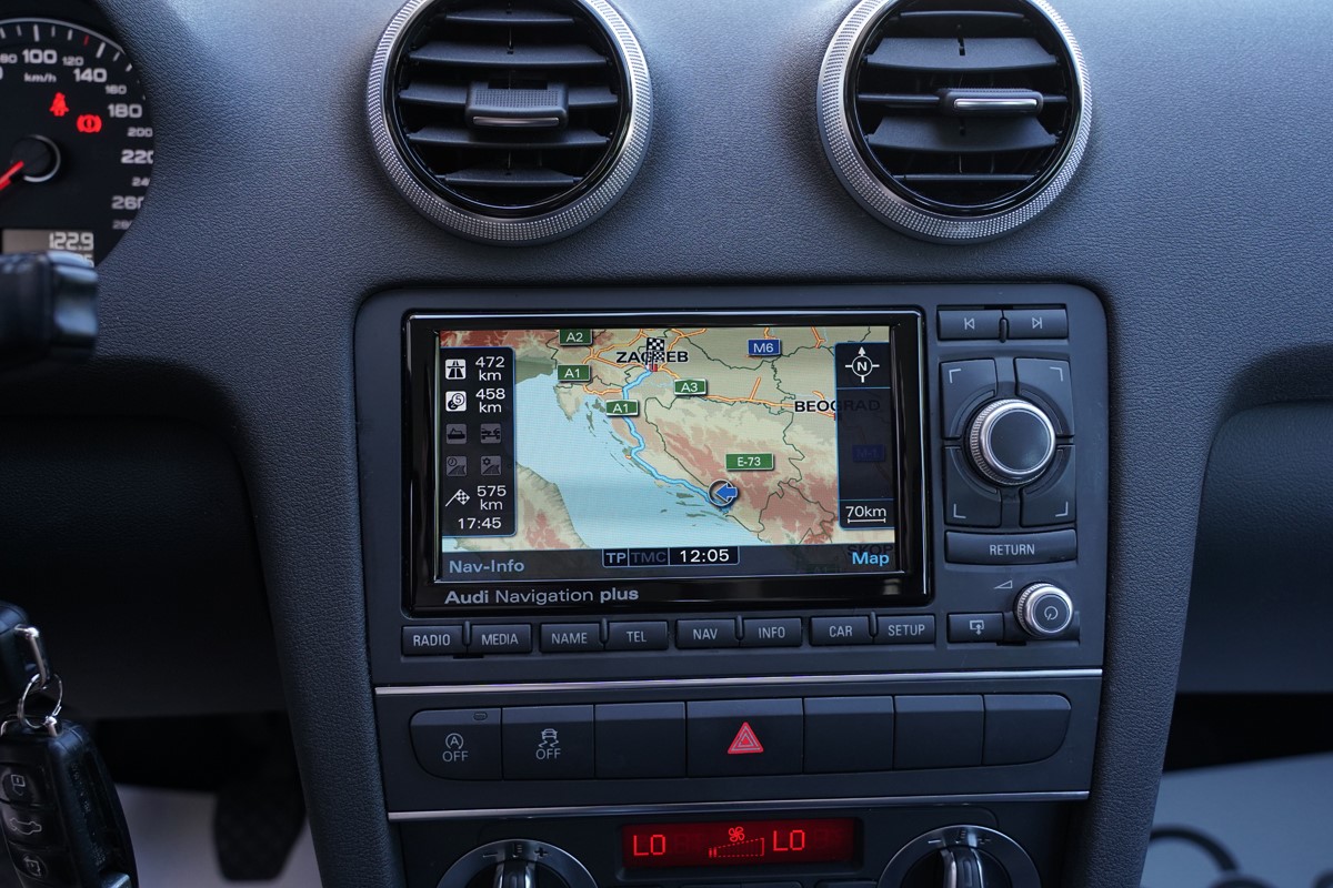 Audi A3
 1,6 TDI