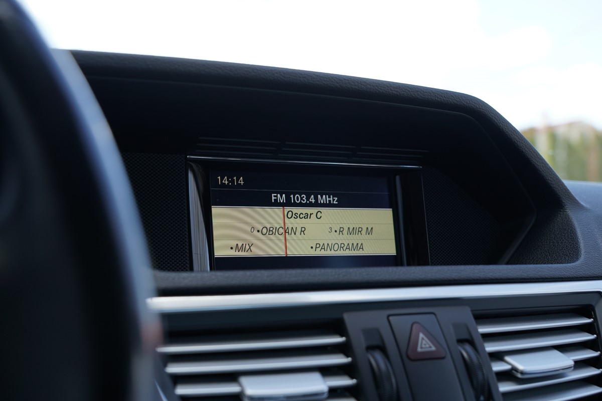Mercedes-Benz E-Class
 E 220 CDI AVANTGARDE