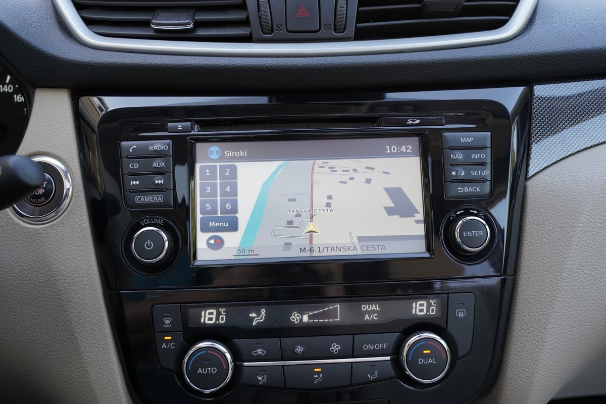 Nissan
 X-TRAIL 1,6 DCI 7 Sjedista