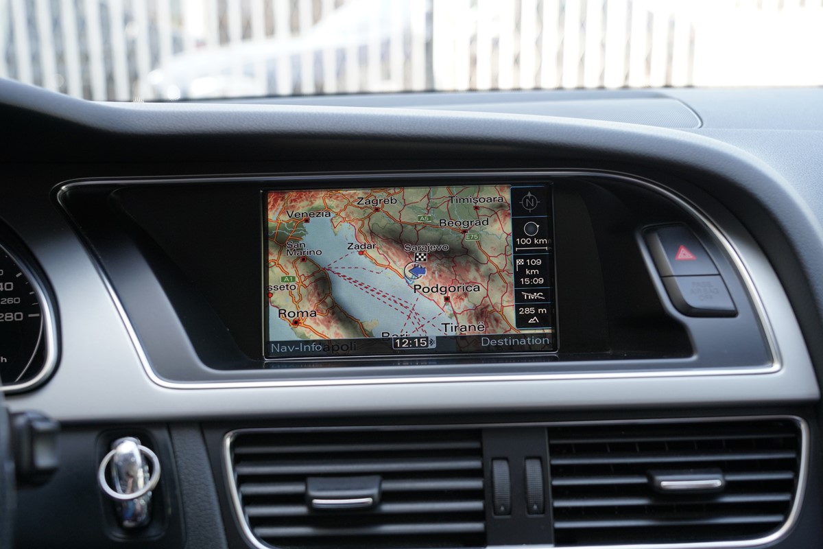 Audi A5
 2.0 TDI