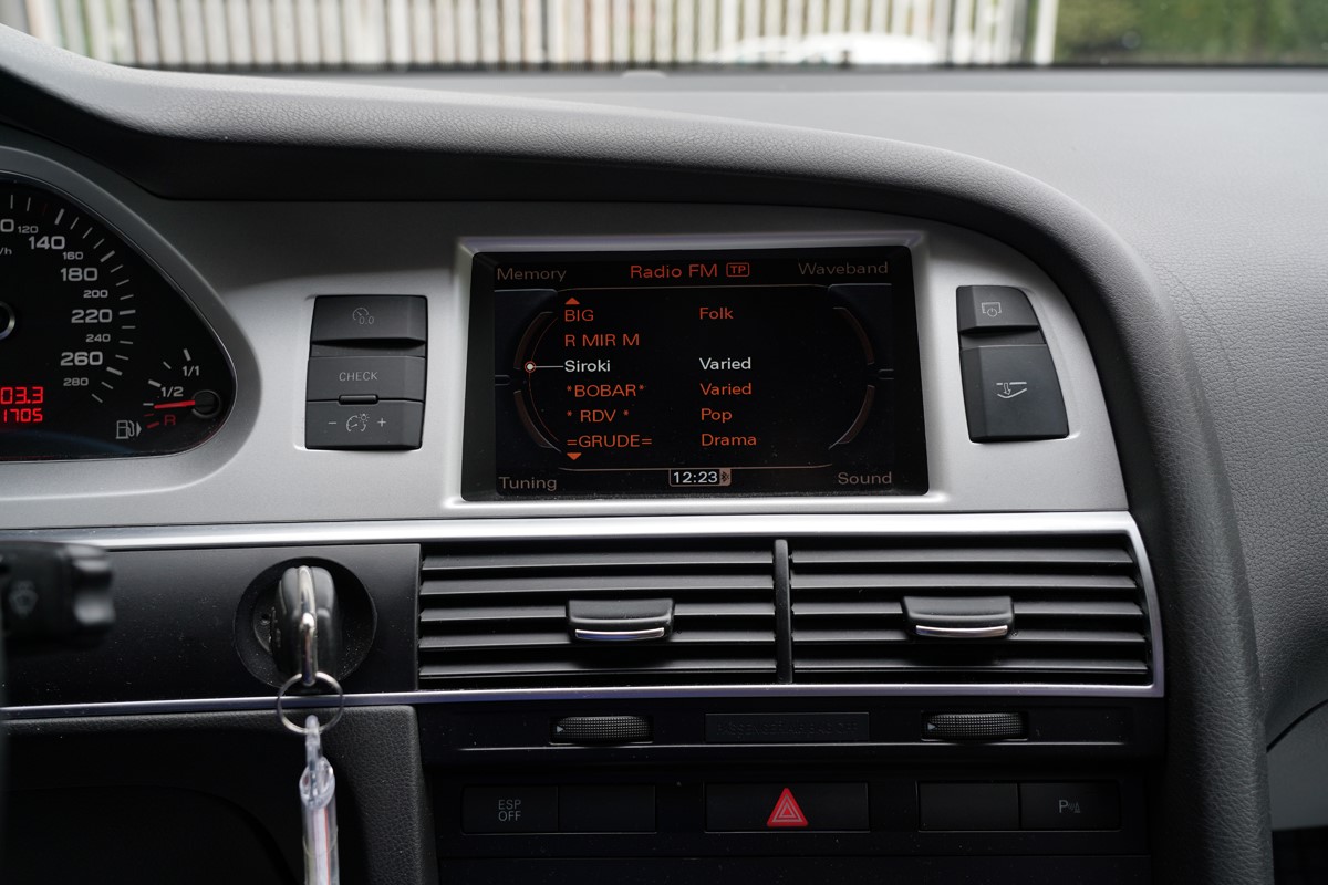 Audi A6
 3.0 TDI QUATTRO