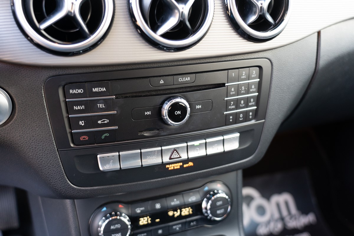 Mercedes-Benz B-Class B200