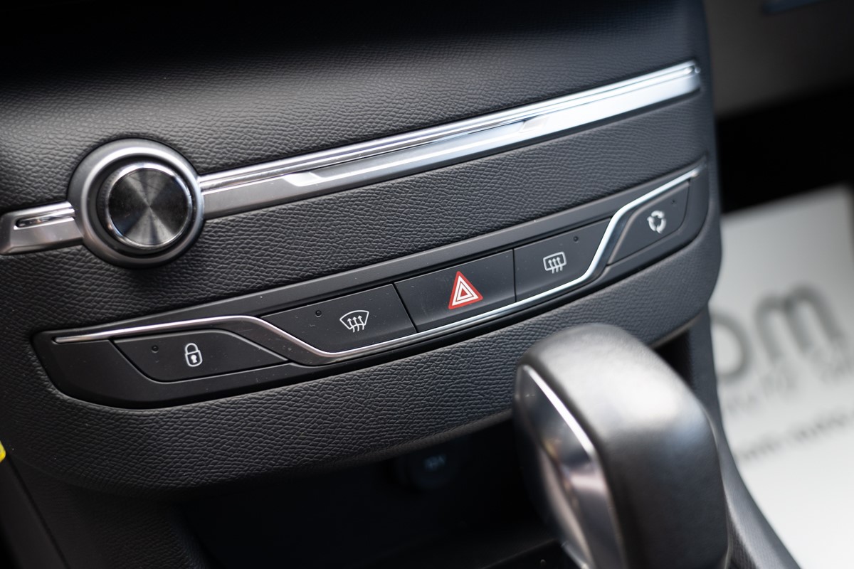 Peugeot 308 1,6 BlueHDI