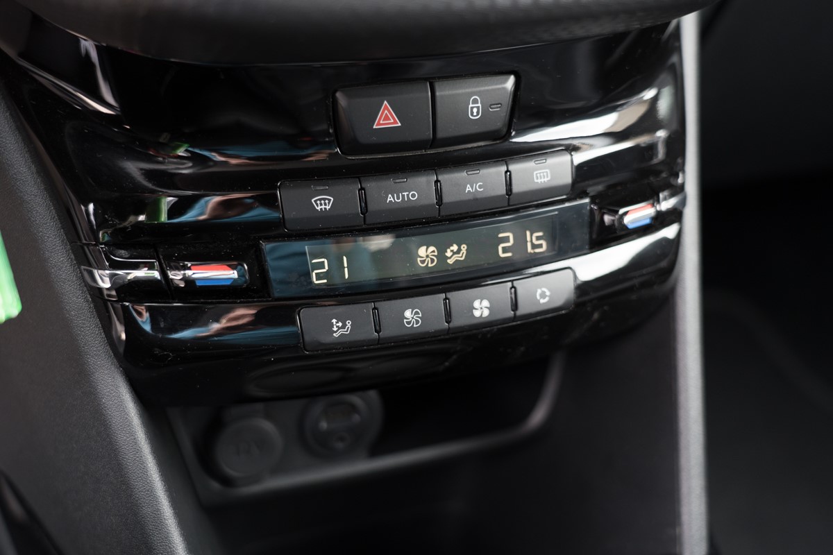 Peugeot 2008 1.6 BlueHDI
