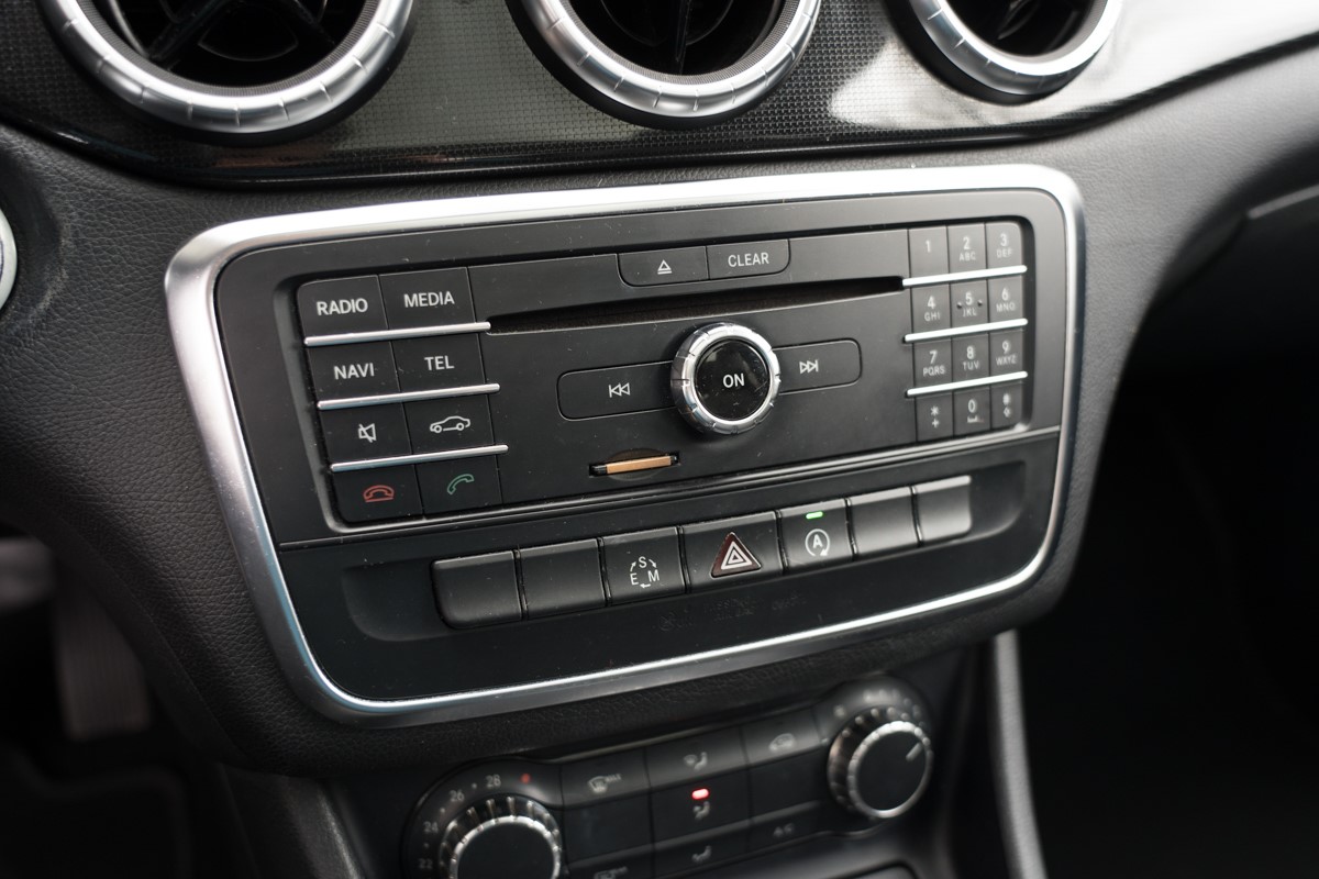 Mercedes-Benz CLA-Class 180D