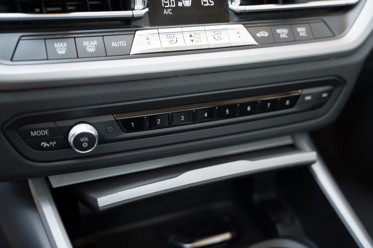 BMW
 3-Series 318D 