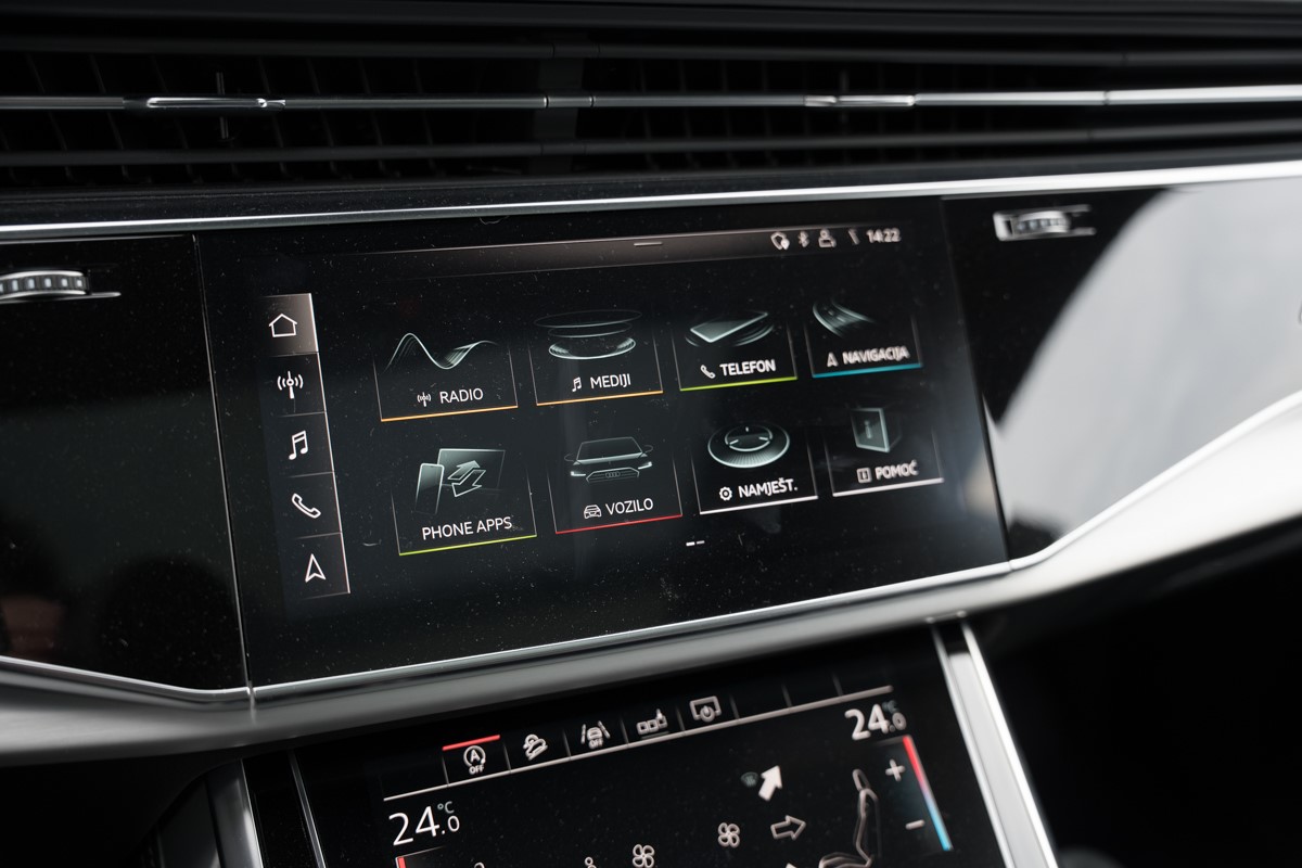 Audi Q8 50 TDI S line QUATTRO