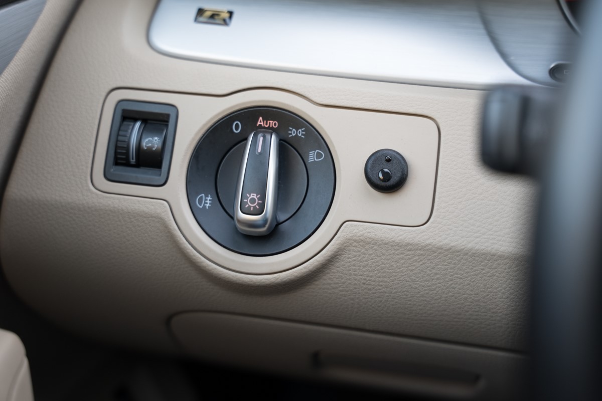 Volkswagen CC
 2.0 TDI 