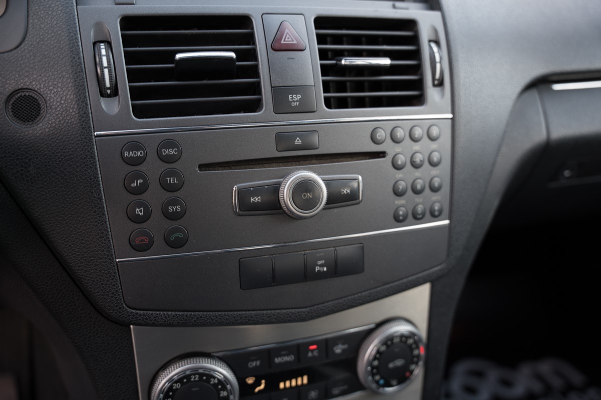 Mercedes-Benz C-Class
 200 CDI 