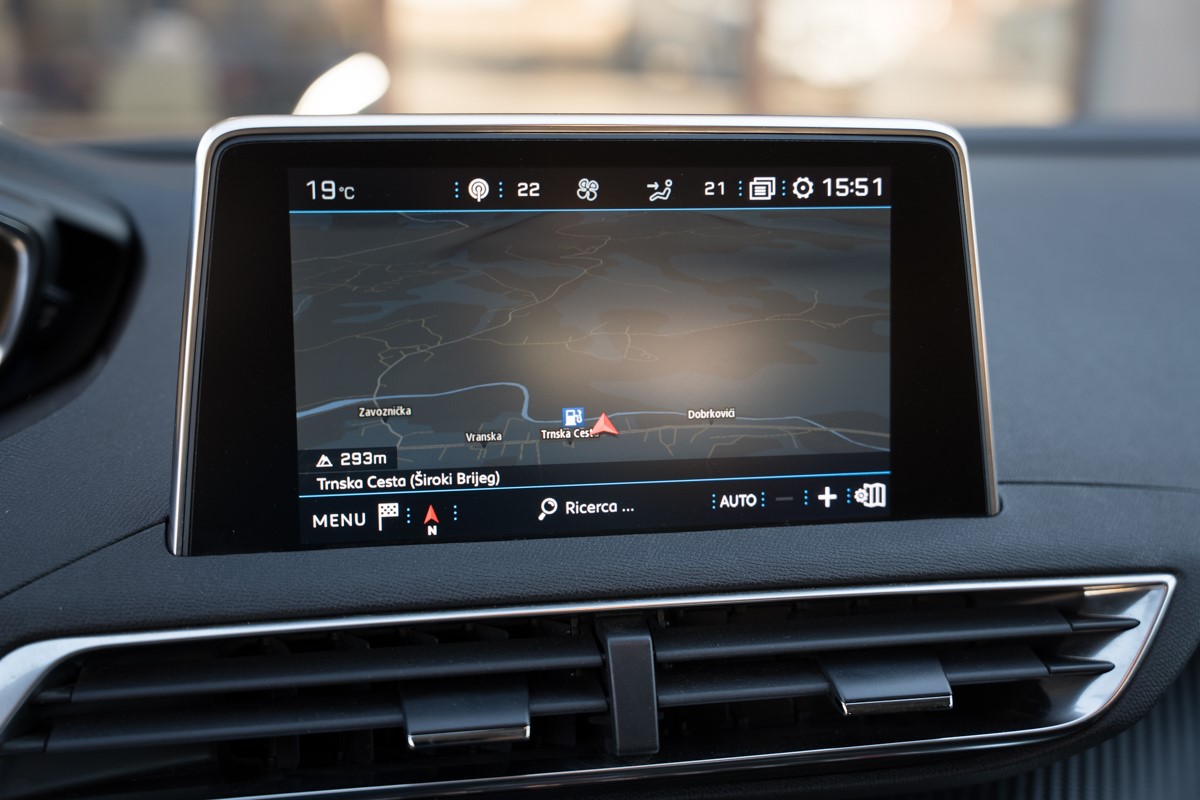 Peugeot 3008 1.5 BlueHDI