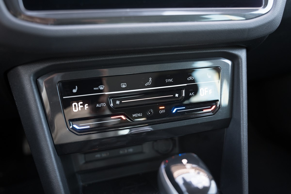 Volkswagen Tiguan
 2.0 TDI DSG 4MOTION