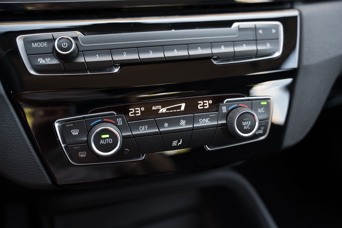 BMW
 X1 20d XDrive