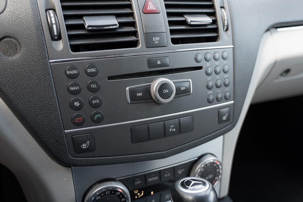 Mercedes-Benz C-Class
 200 CDI