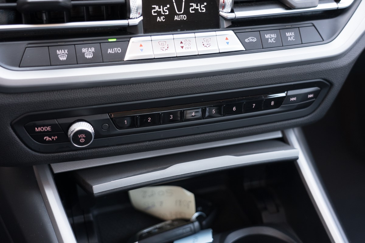 BMW
 3-Series 318 d
