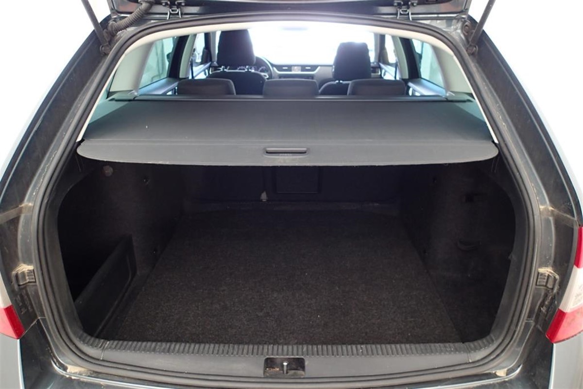 Škoda Octavia Combi 1.6 TDi Business DSG7