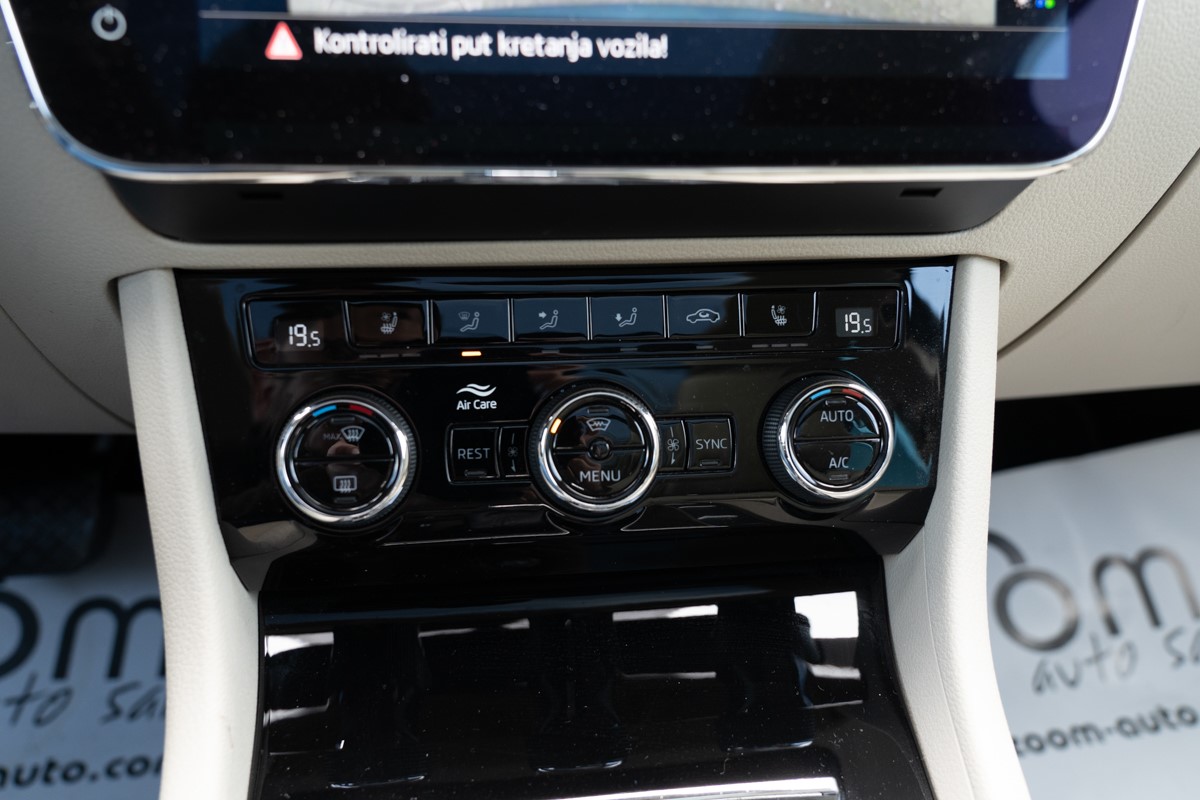 Škoda Superb Combi 2.0 TDi DSG L&K