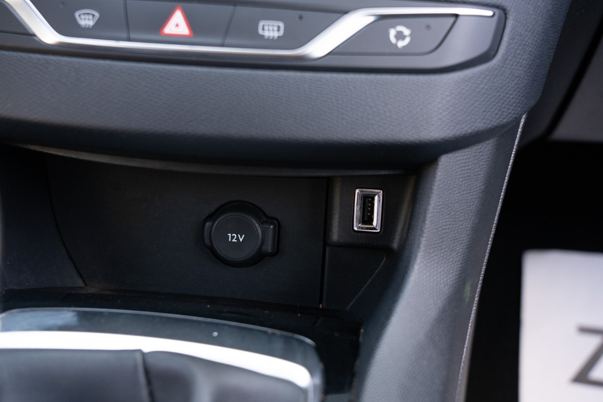 Peugeot 308 SW 1,6 BlueHDI