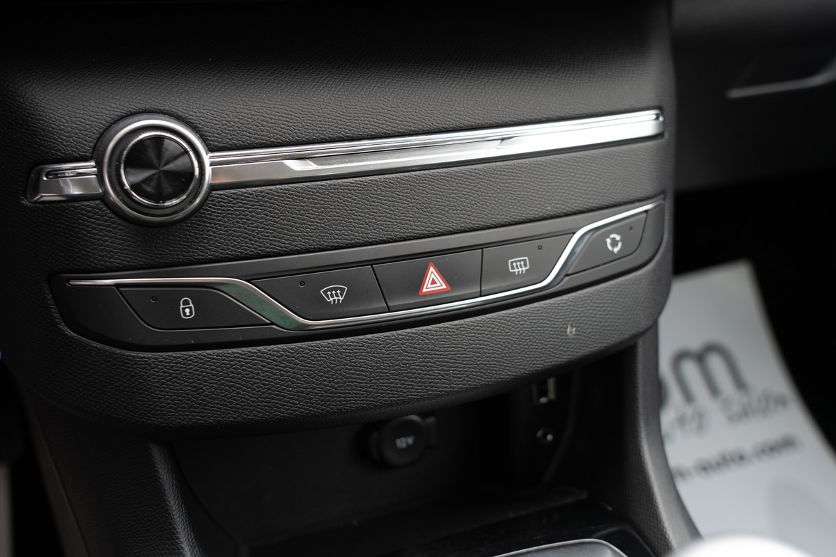 Peugeot 308 1,6 B-hdi