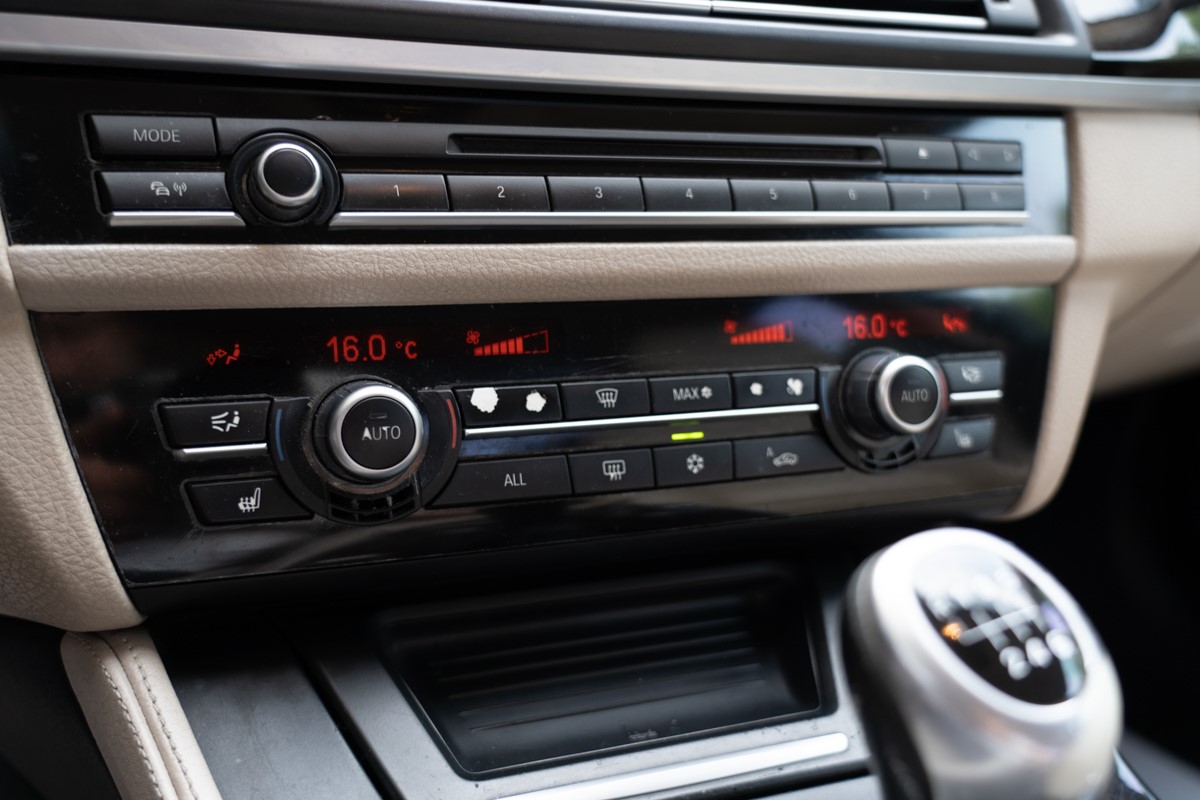 BMW
 5-Series 525 D