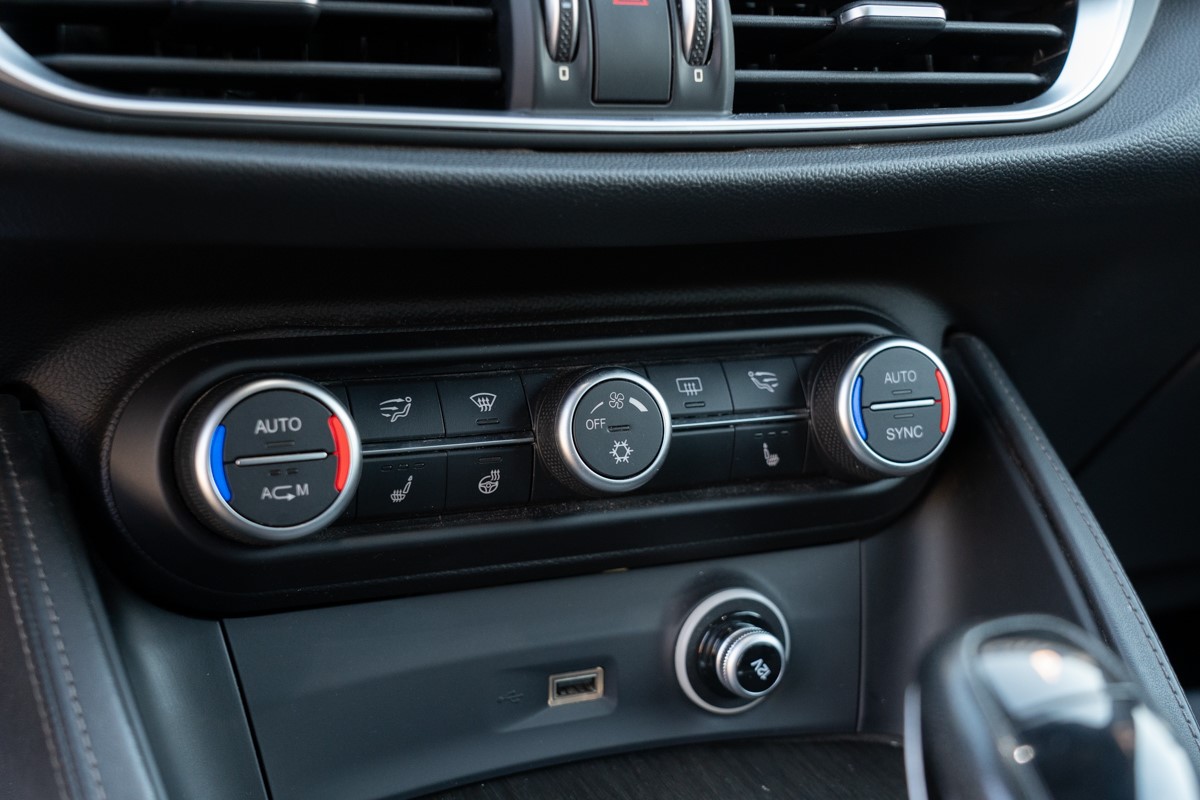 Alfa Romeo Stelvio 2,2D Q4