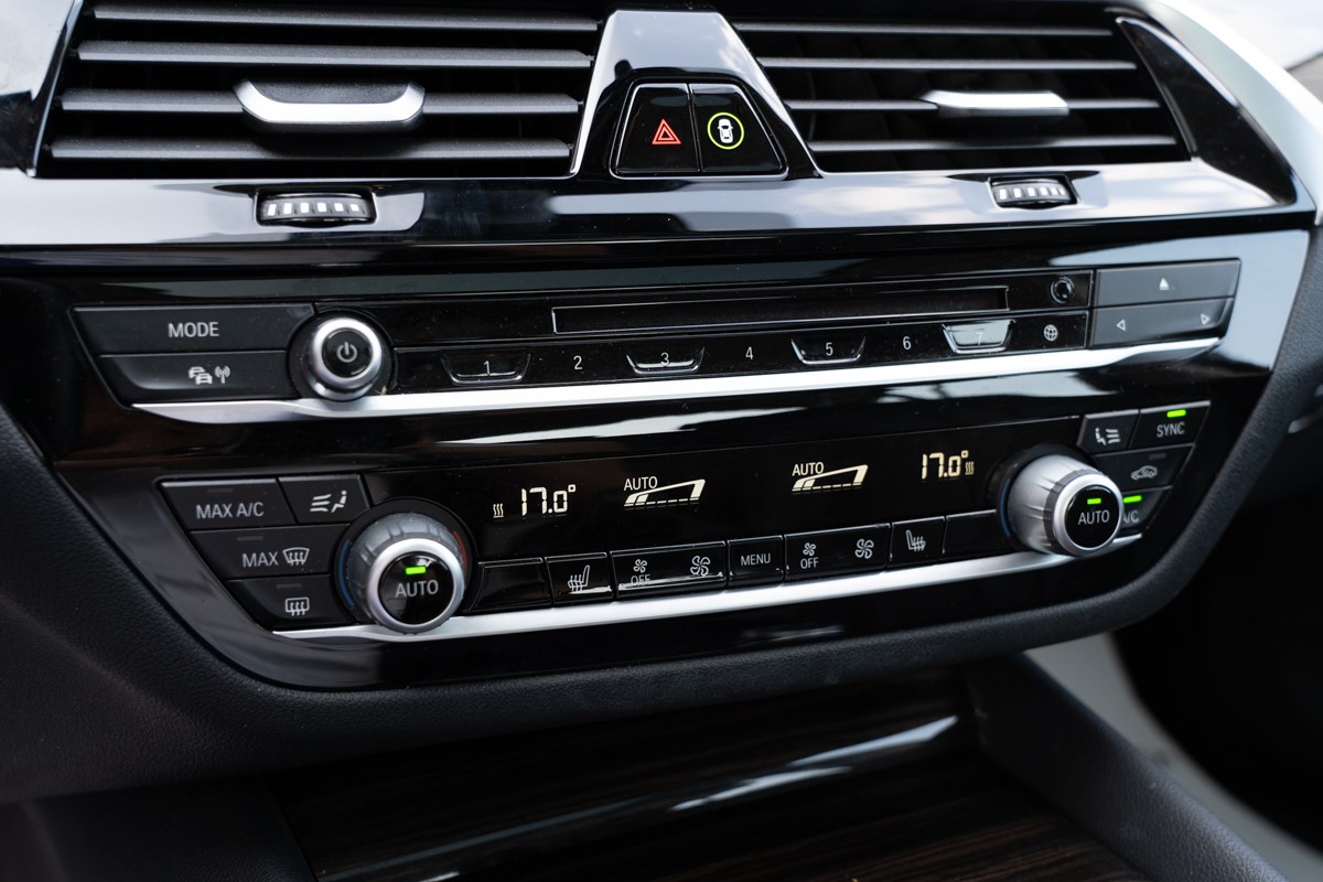 BMW
 5-Series 530 D