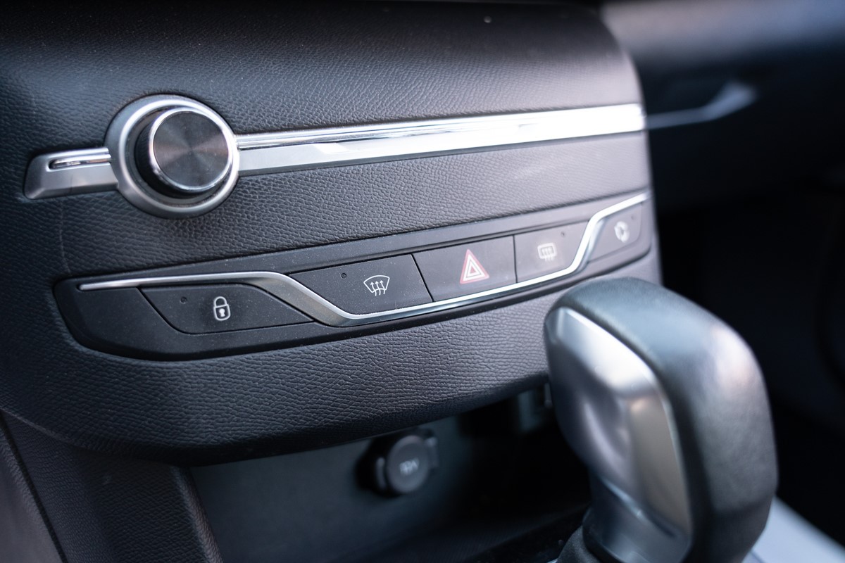 Peugeot 308 1,6 BlueHDI Automatik