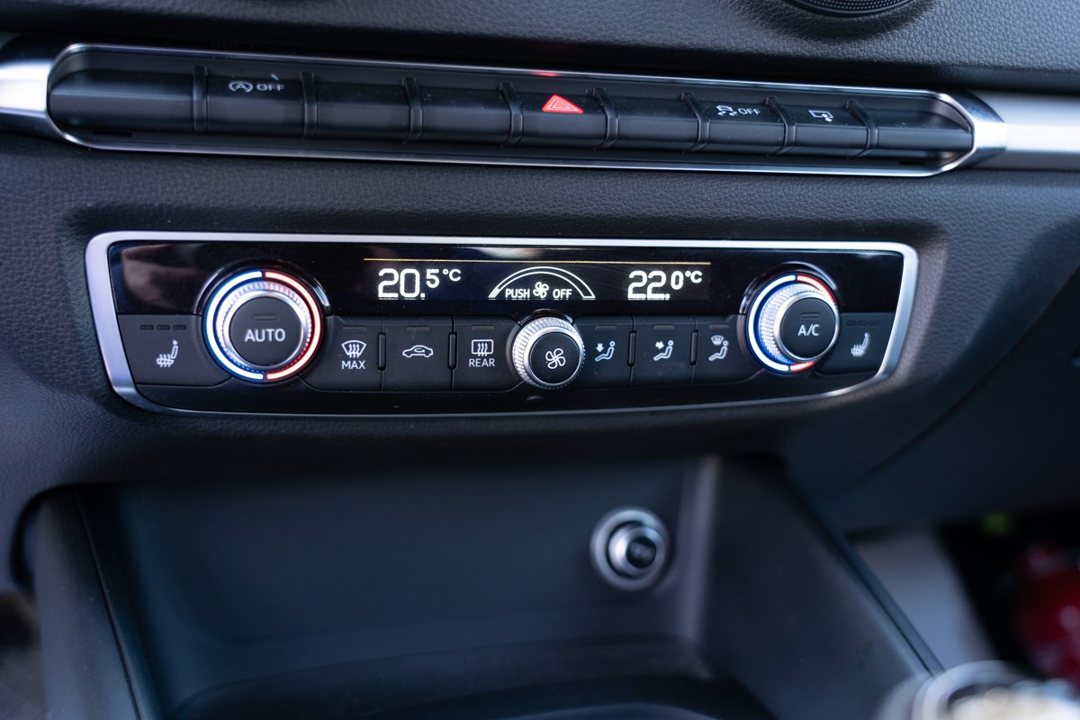 Audi A3
 Sedan 1.6 TDi
