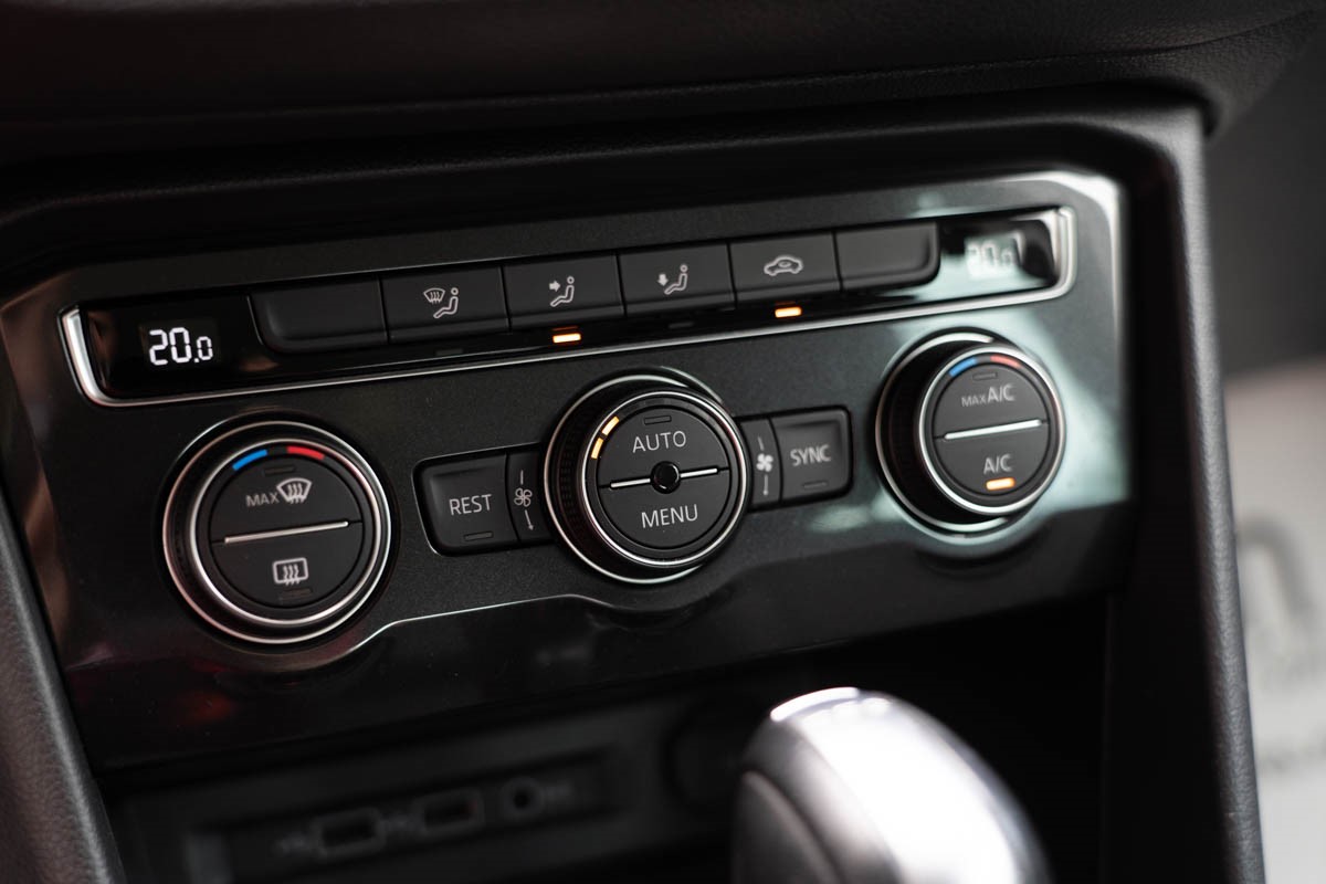 Volkswagen Tiguan
 2,0 TDI DSG