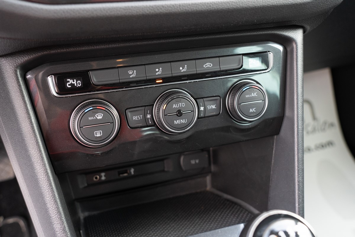 Volkswagen Tiguan
 2,0 TDI