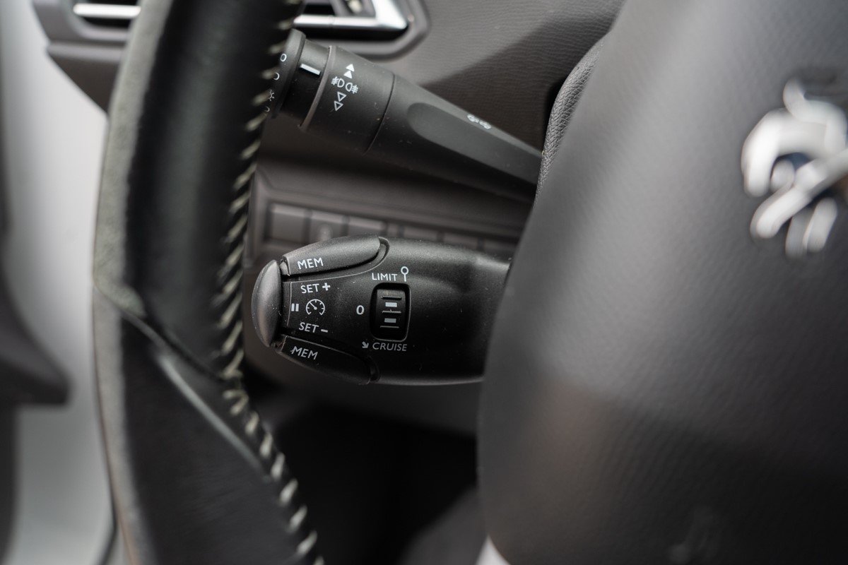 Peugeot 308 1,6 BlueHDI