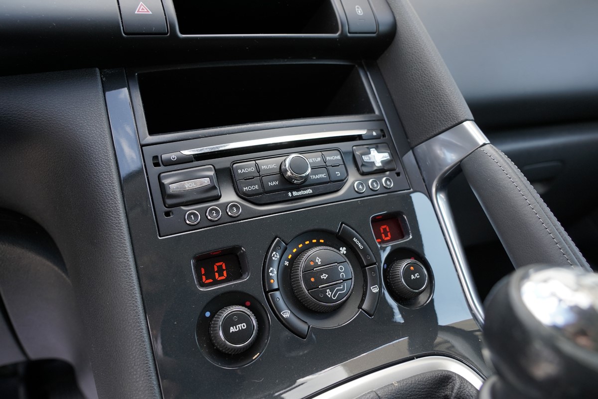 Peugeot 3008 1,6 BlueHDI