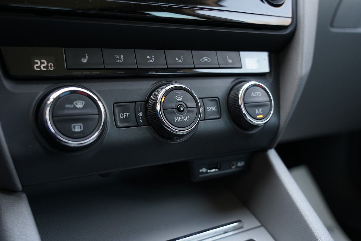 Škoda Octavia Combi 2.0 TDI  DSG