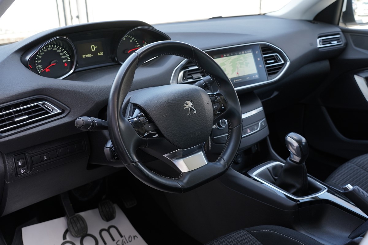 Peugeot 308 1,6 BlueHDI
