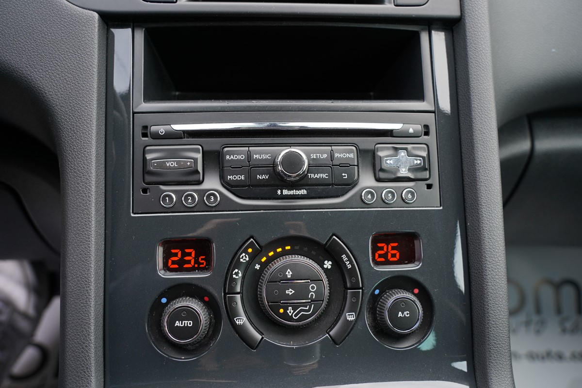 Peugeot 5008 1,6 BlueHDI
