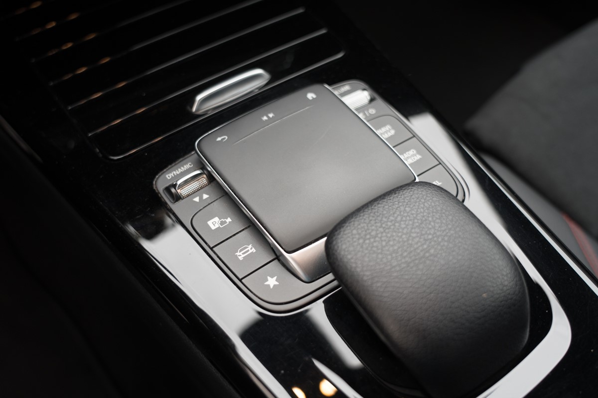 Mercedes-Benz CLA-Class 180 D AMG