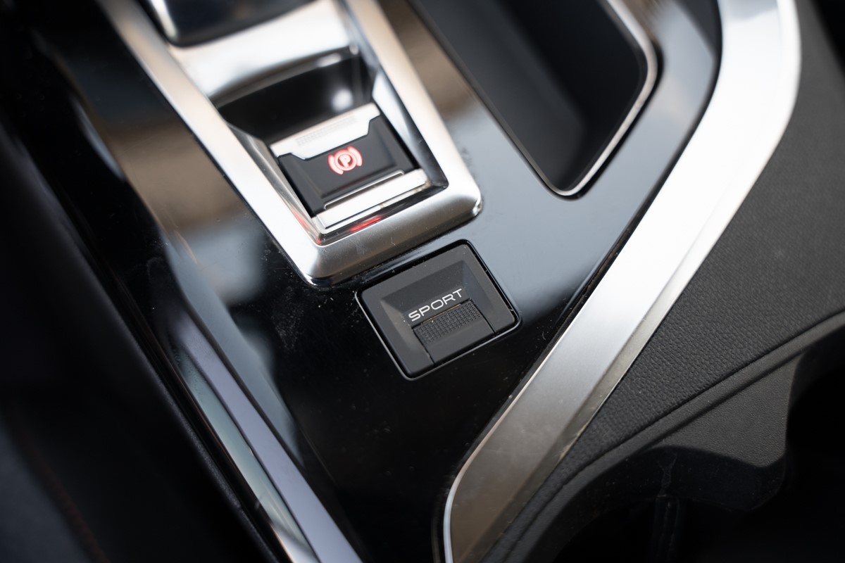 Peugeot 3008 1.5 BlueHDI