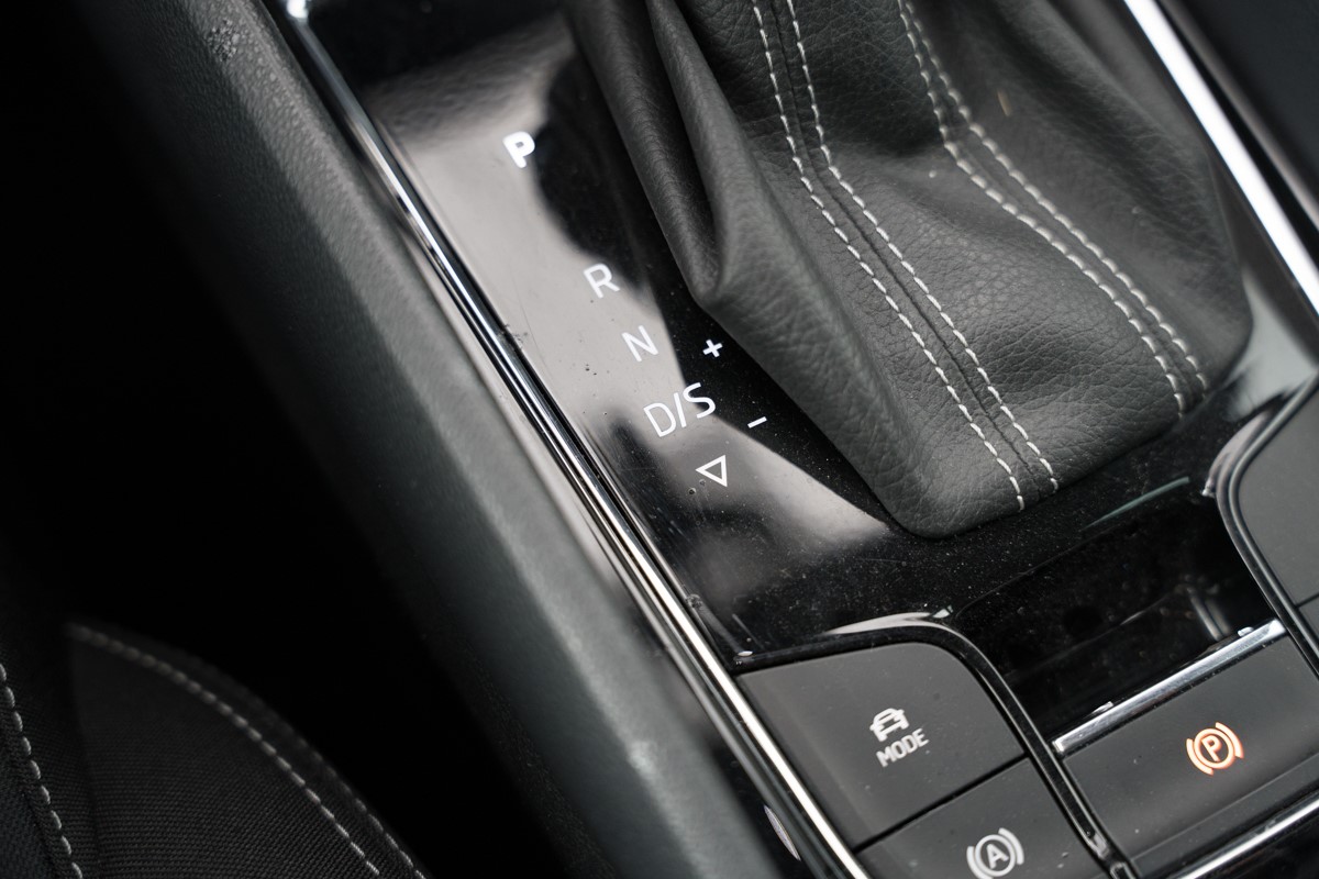 Škoda Karoq 2.0 TDI DSG 4X4 SPORT LINE